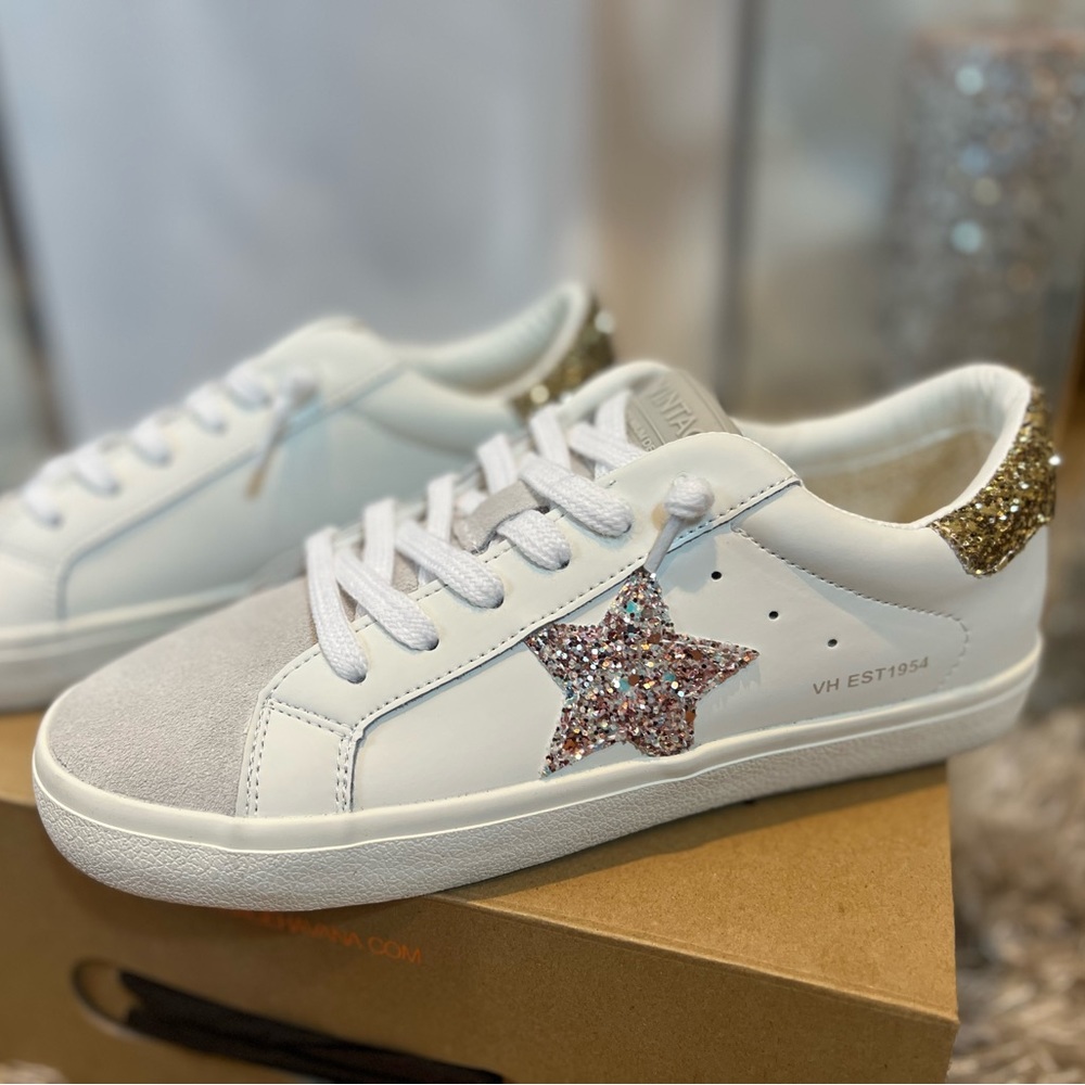 Cora Glitter Star Sneaker